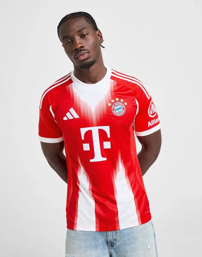 FC BAYERN MUNICH 2025/26 HOME SHIRT