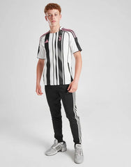 https://cdn.shopify.com/s/files/1/0911/7686/1985/files/jd_757517_c.webp?v=1751985917